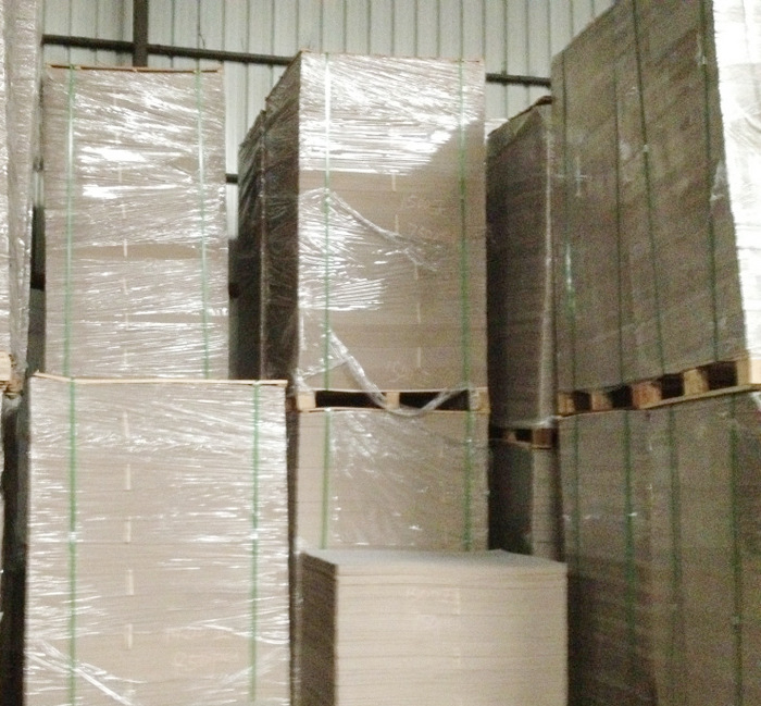 東莞灰板紙廠家怎么保存新聞紙？